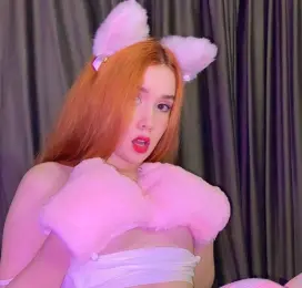 Рыжая Лисичка с большой попкой, твой самый горячий Вирт ❤️🔥
